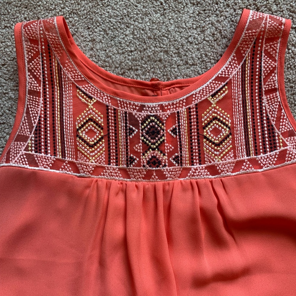 Coral pink tank